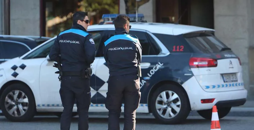 Policia Local Vilagarcia y Proteccion Civil /