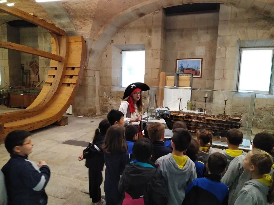 Archivo - Visita escolar al museo Exponav