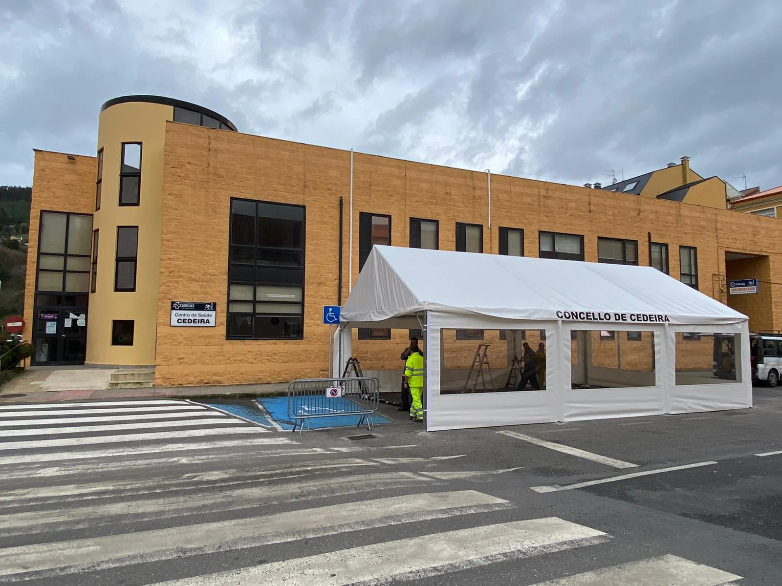 La nueva infraestructura está situada justo en la entrada del ambulatorio