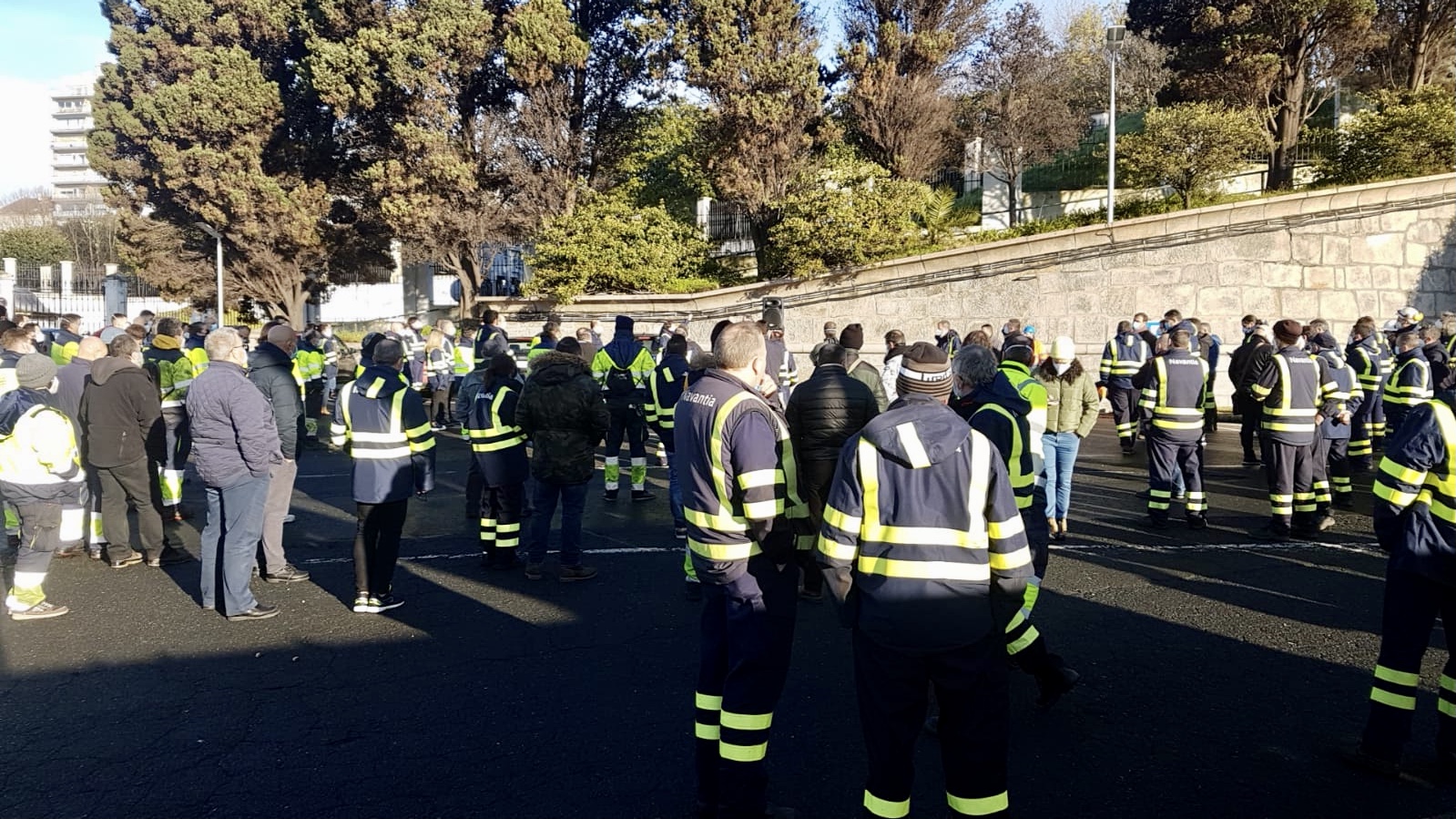 La plantilla de la UTE secundó este lunes un paro de varias horas para protestar por la situación