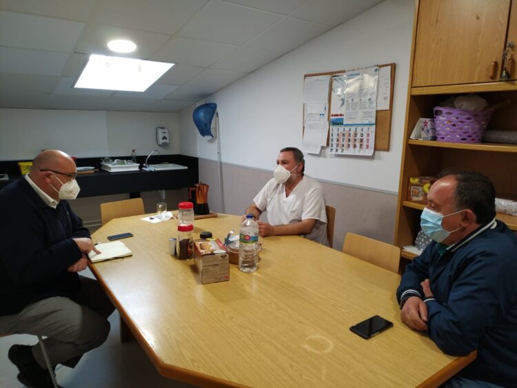 La reunión entre representantes del Ayuntamiento y del Centro de Salud