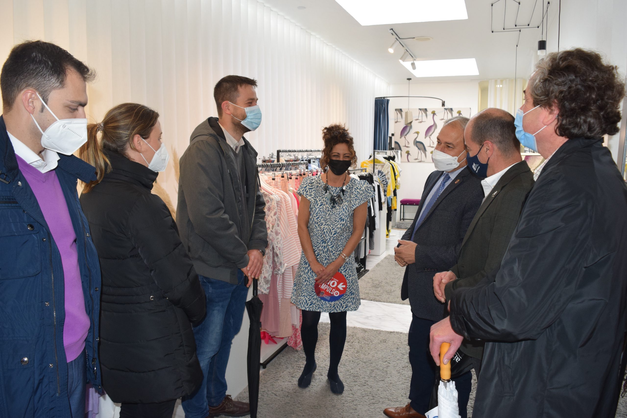 Visita del presidente de la Diputación, José Tomé Roca, a comerciantes de Foz | DIPUTACIÓN DE LUGO