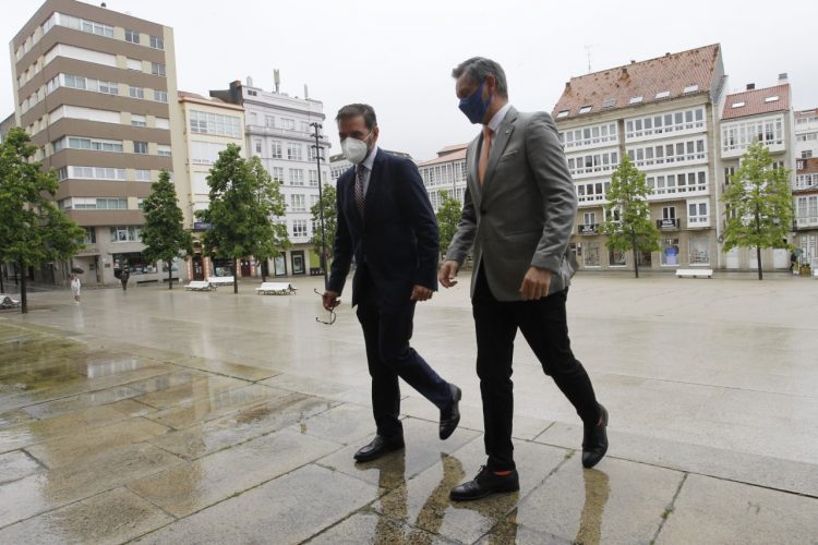 Mato y Miñones se reunieron por primera vez desde que este último fue nombrado delegado del Gobierno en Galicia