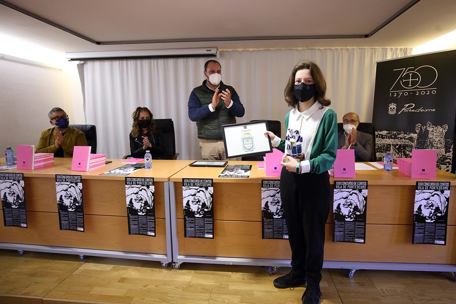 Xulia Rey de la Vega fue la ganadora del XXXI Concurso de Contos Vila de Pontedeume