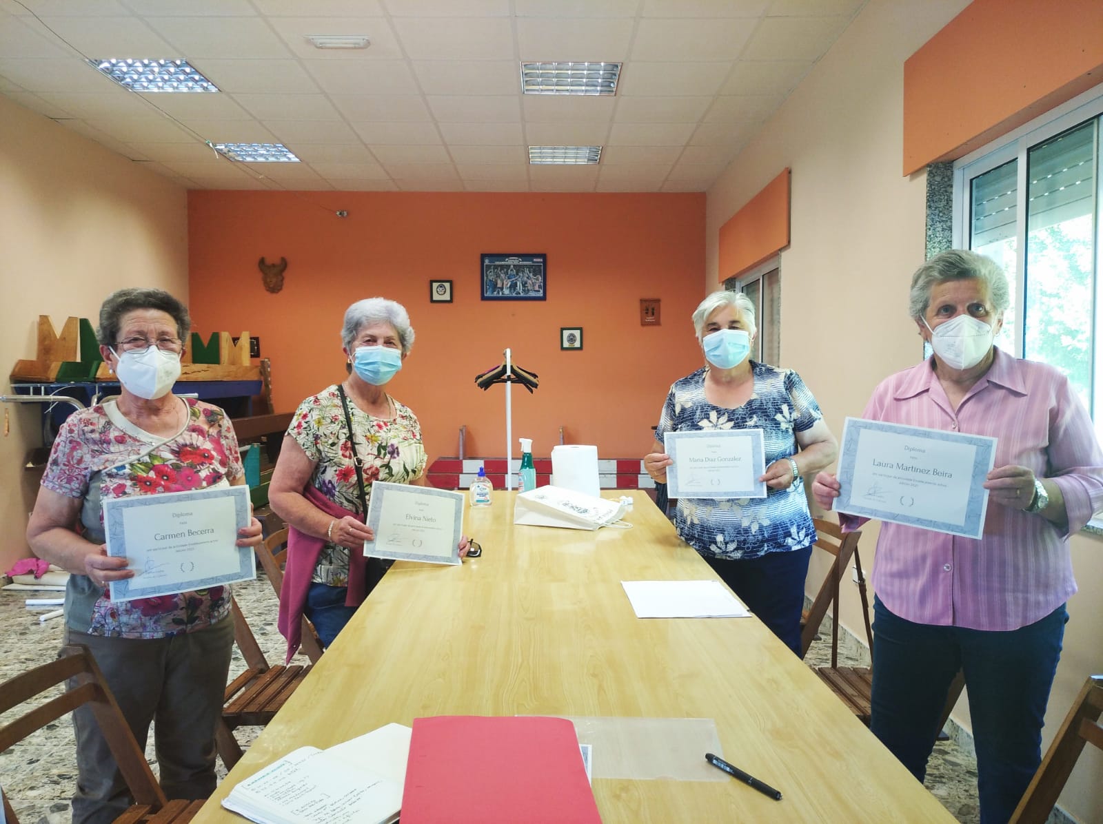 Participantes en el programa de envejecimiento activo | CONCELLO DE CABANAS