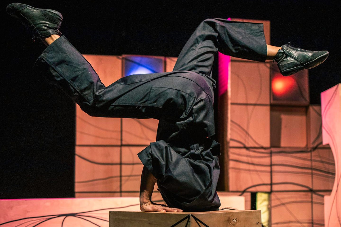 Imagen de Teatro Ó Cubo en una función | TEATRO Ó CUBO
