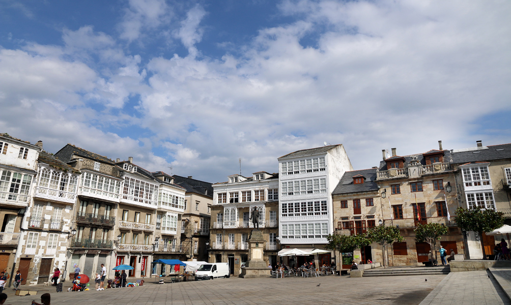 Plaza de Pastor Díaz, en la que se encuentra el consistorio | CONCELLO DE VIVEIRO