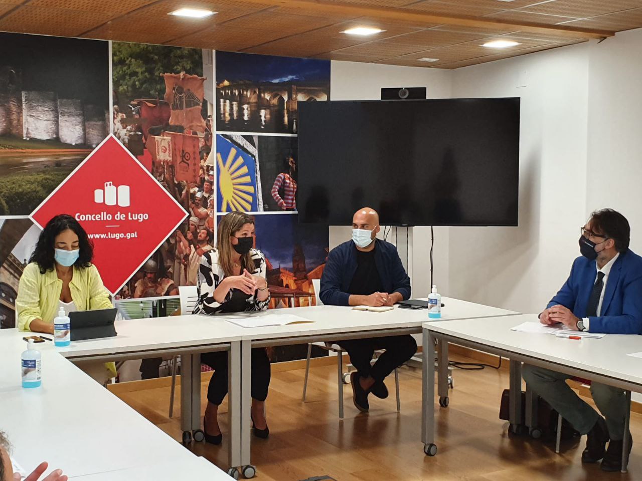 La reunión integró a diferentes colectivos de la economía lucense.