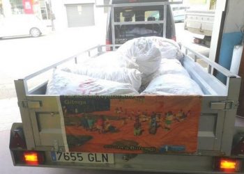 Todo el material recolectado se donará a la ONG "Ayuda a Burundi". | CONCELLO DE OROSO