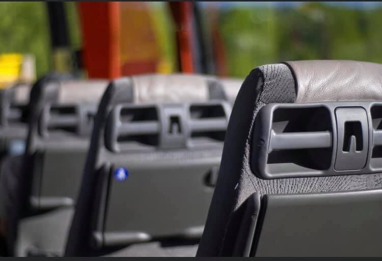 Imagen de archivo de los asientos de un autobús