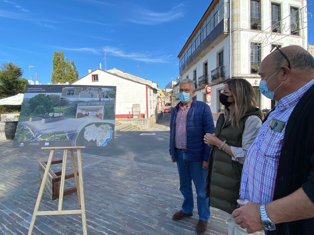 La alcaldesa Lara Méndez presenta el proyecto de regeneración de espacios | AYUNTAMIENTO DE LUGO