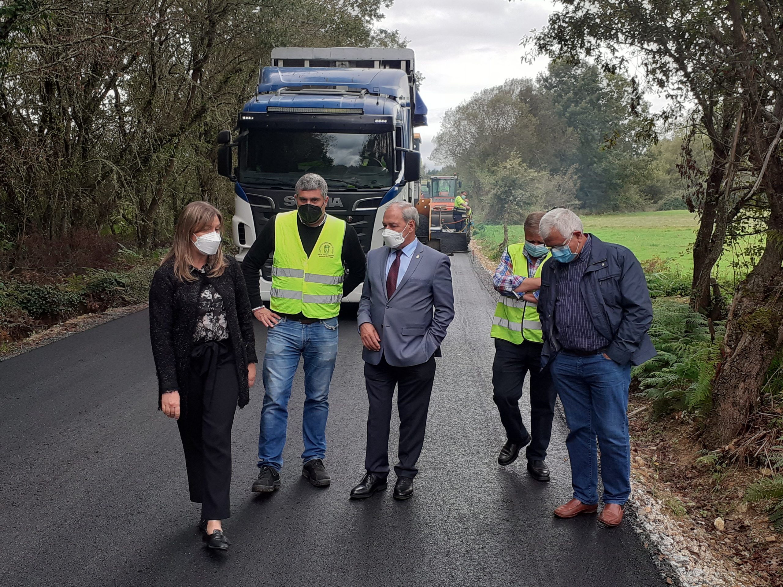 José Tomé supervisa las obras de la carretera de Sober a Doade | DIPUTACIÓN DE LUGO