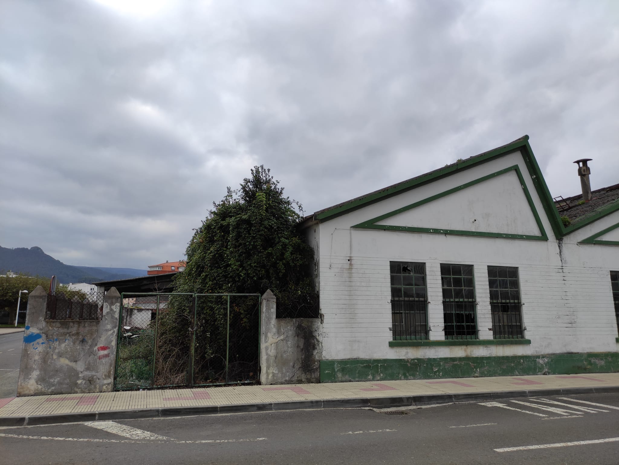 Algunos de los edificios se encuentran en estado de abandono