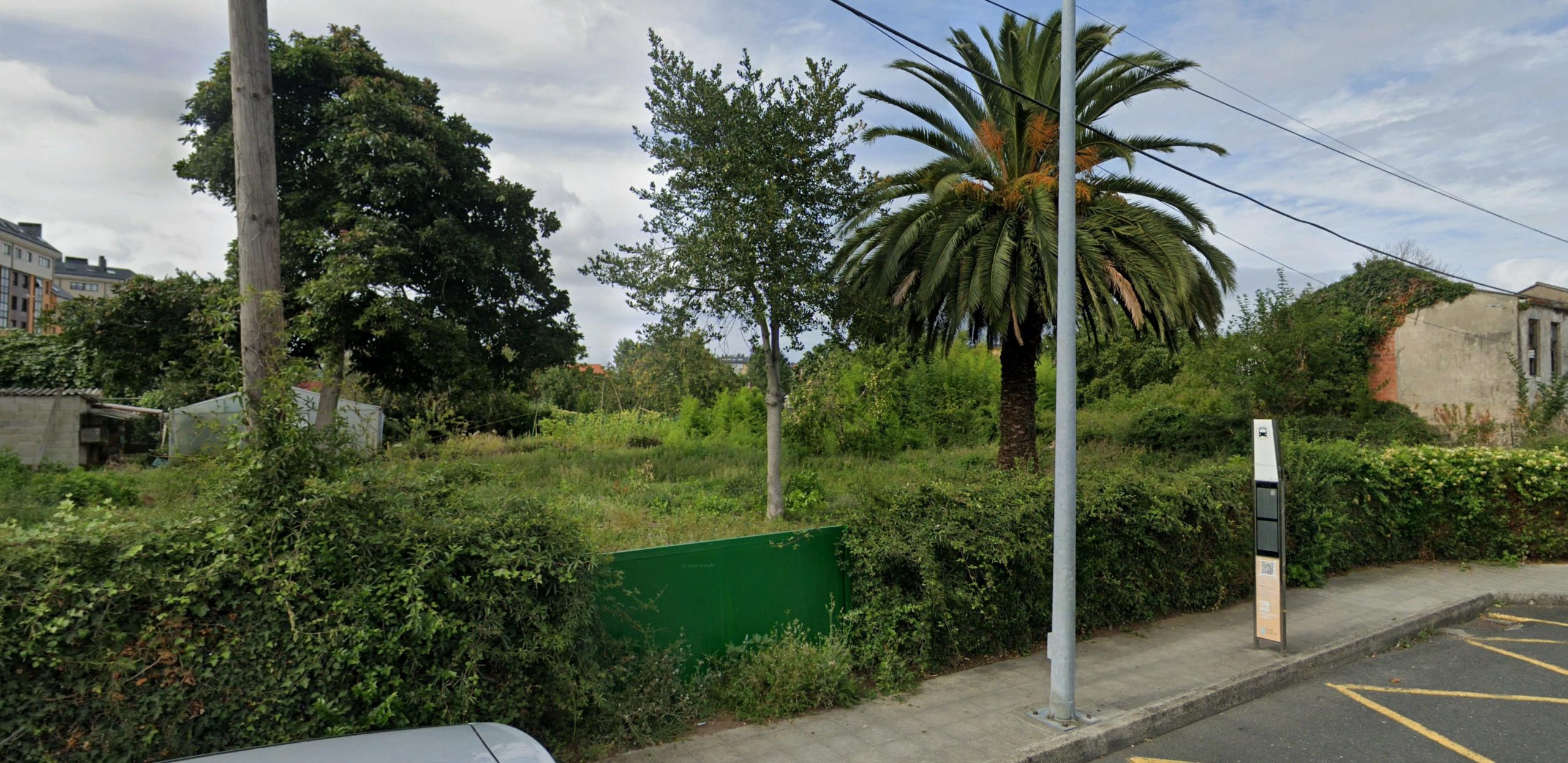 Unos 4.000 metros cuadrados del entorno de A Gándara acogerán a cerca de un centenar de vehículos