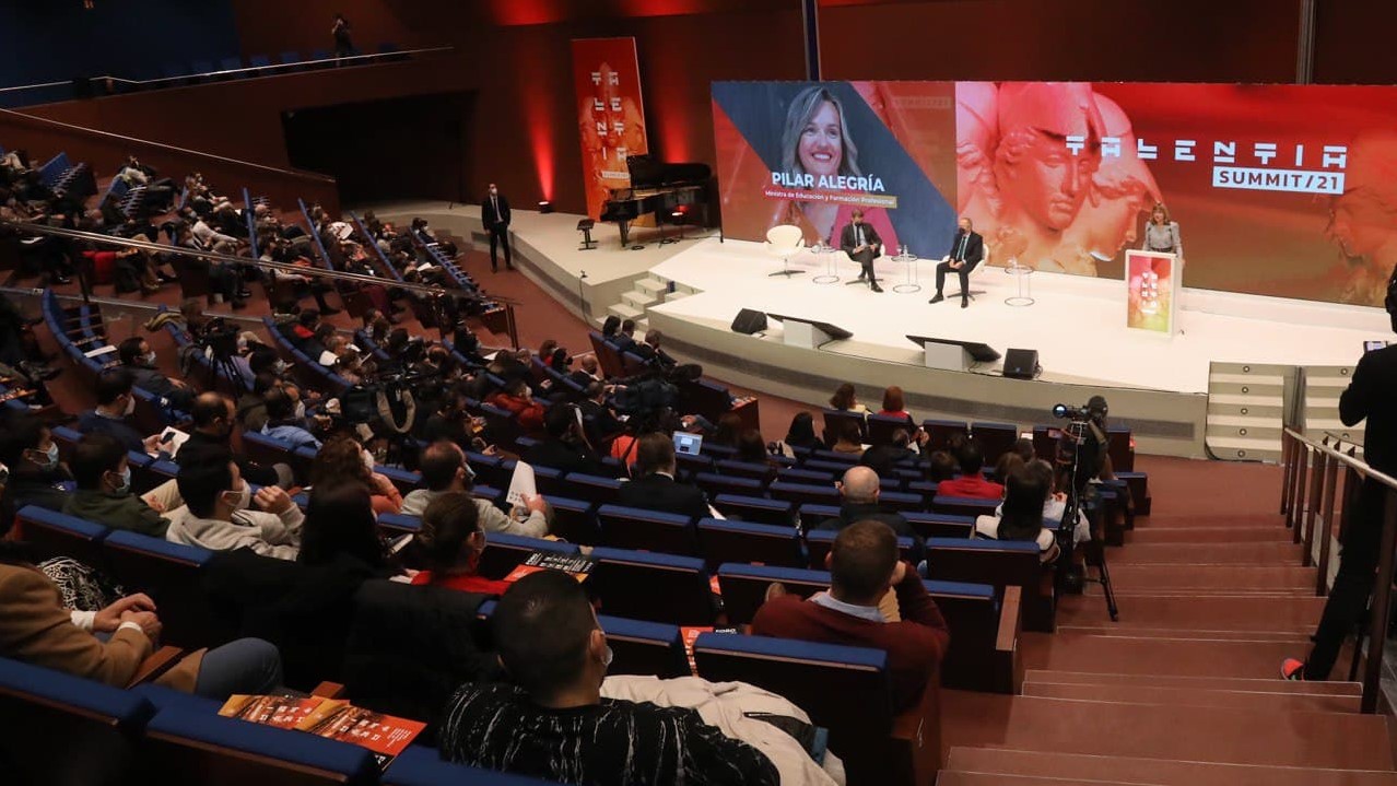 La ministra de Educación, Pilar Alegría, interviene en Talentia Summit 2021