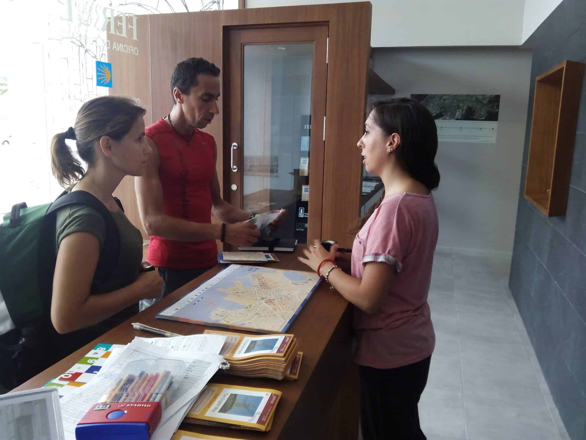 Archivo - Oficina del peregrino en el muelle de Curuxeiras