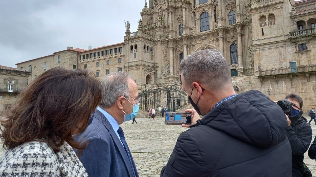 Xosé Sánchez Bugallo presenta un proyecto de realidad virtual | CONCELLO DE SANTIAGO