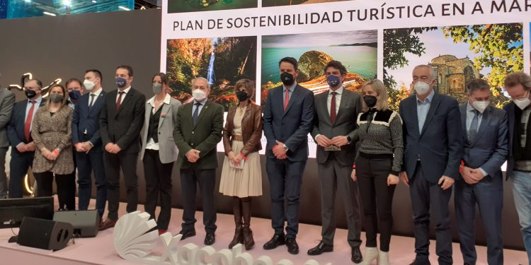 José Tomé presenta el Plan de Sostenibilidad turística de A Mariña | DIPUTACIÓN DE LUGO