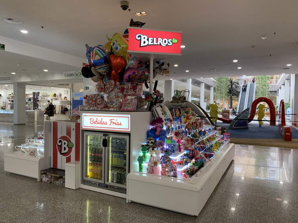 El intento frustrado de robo se produjo en el quiosco de golosinas del Centro Comercial Dolce Vita Odeón