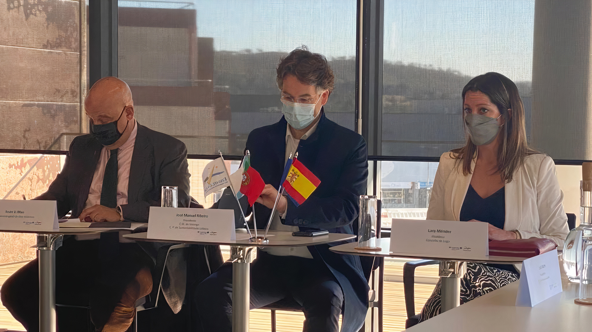 Lara Méndez participa en la creación de la hoja de ruta de la sostenibilidad de los concellos gallegos y lusos del Eixo Atlántico | CONCELLO DE LUGO