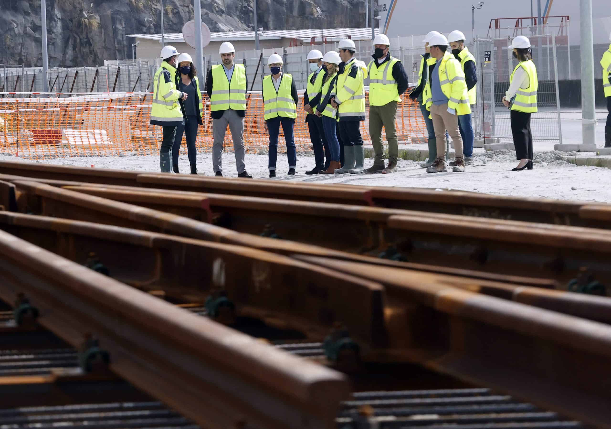 Archivo - Visita de representantes del Estado a las obras de Caneliñas que financia el Gobierno de España