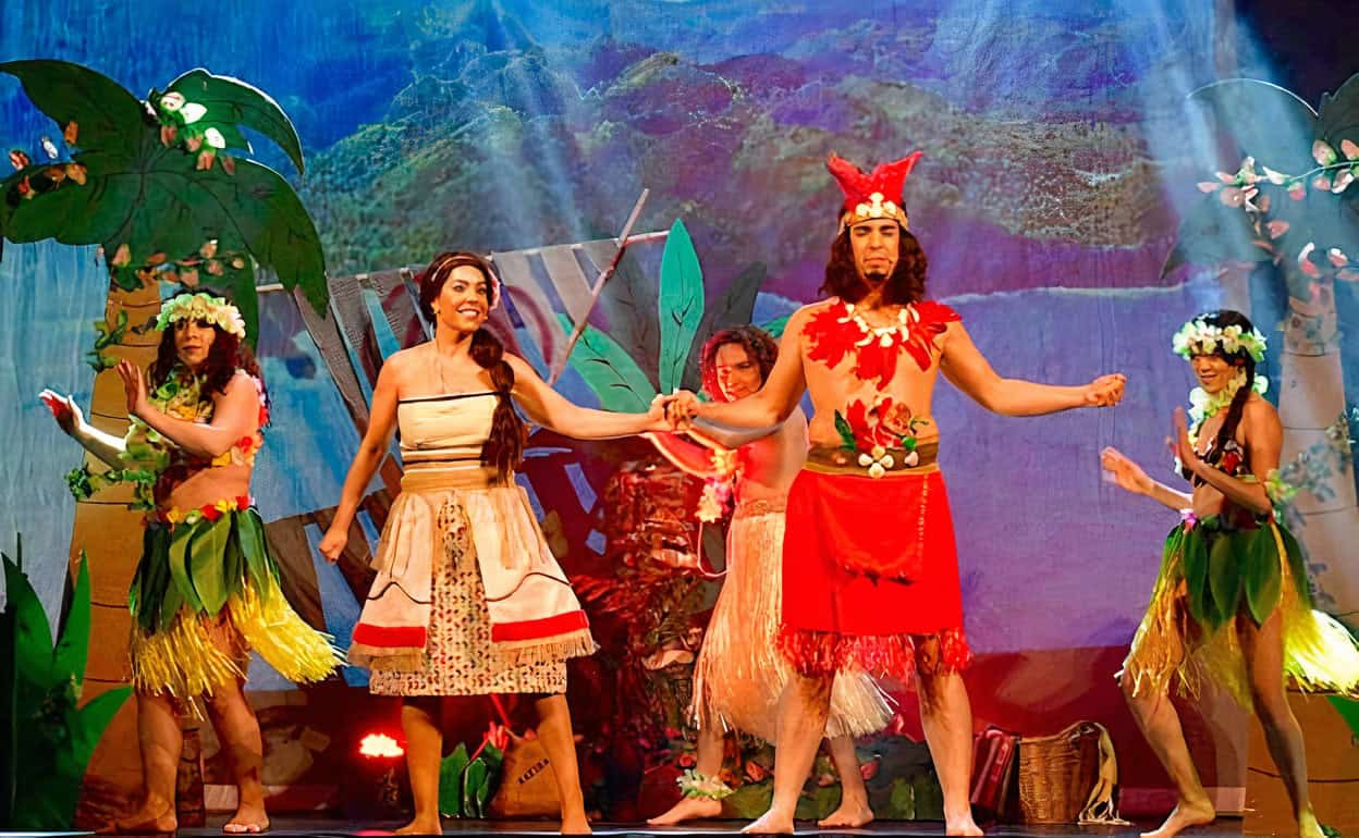 Escenas y personajes de La Sirenita, El Rey León, Frozen, Aladdín, Rapunzel o La Bella y La Bestia irán a apareciendo en escena como protagonistas de el musical 'De ellos aprendí'