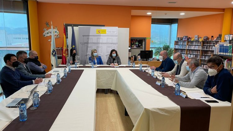 Alcaldes y alcaldesas de la Costa da Morte se reúnen en Vimianzo | DELEGACIÓN DEL GOBIERNO