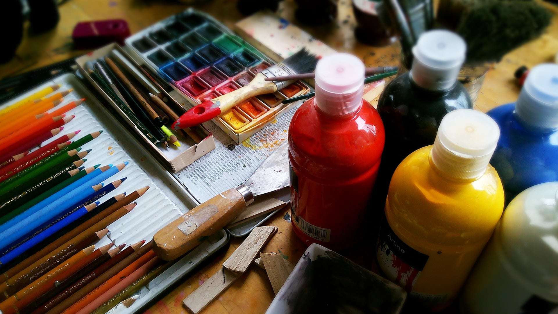 Archivo - pinturas acrílicas