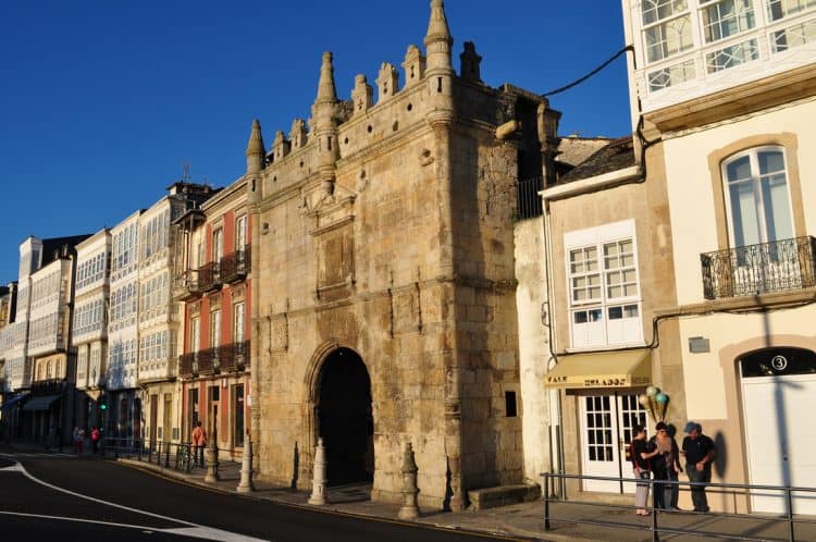 La puerta de Carlos V en Viveiro