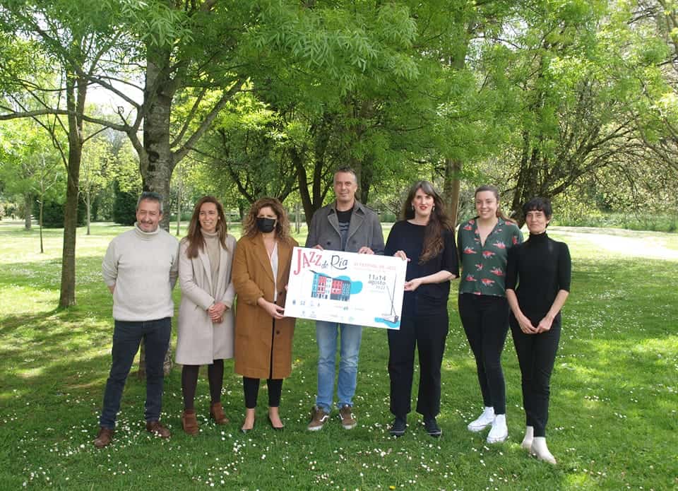 El parque del río Freixeiro acogió la presentación de este evento, que se celebrará del 11 al 14 de agosto en los tres ayuntamentos