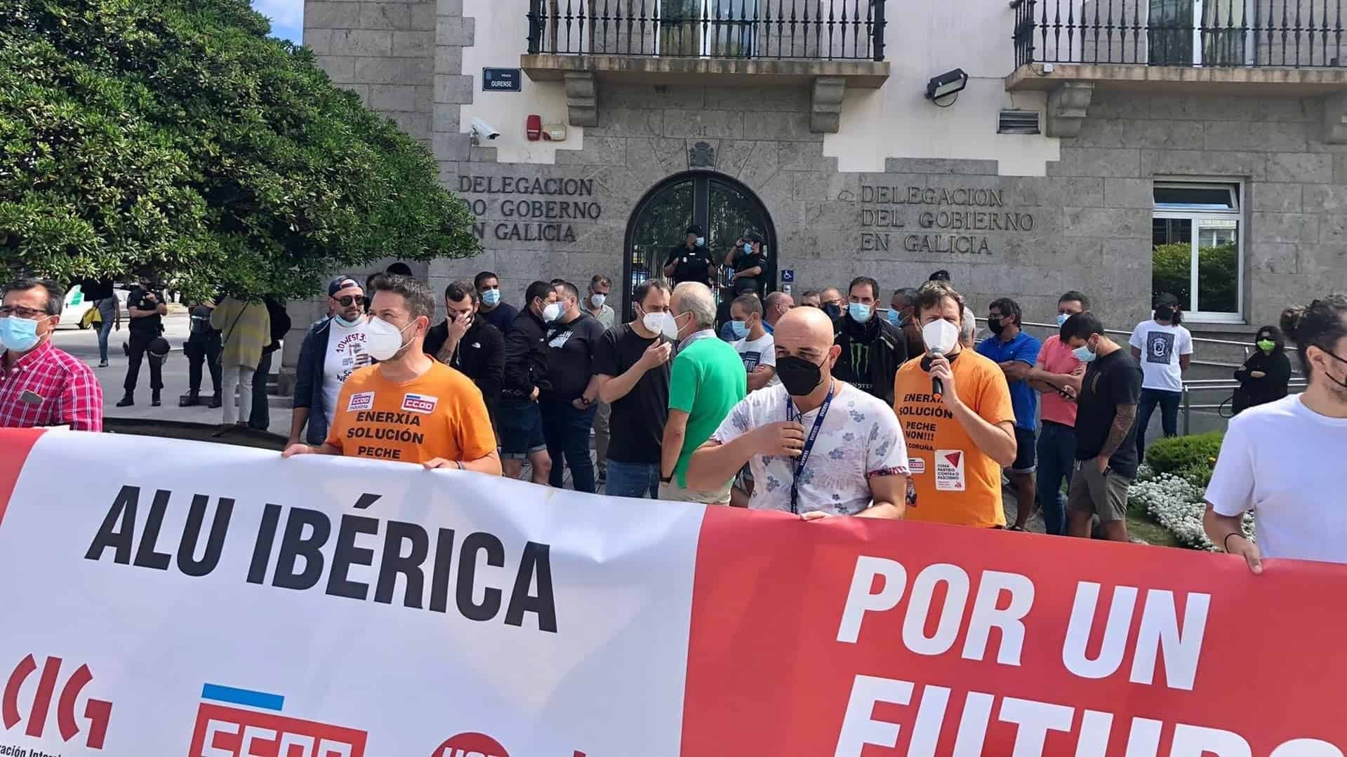 Archivo - Concentración de trabajadores de Alu Ibérica en A Coruña | COMITÉ DE EMPRESA