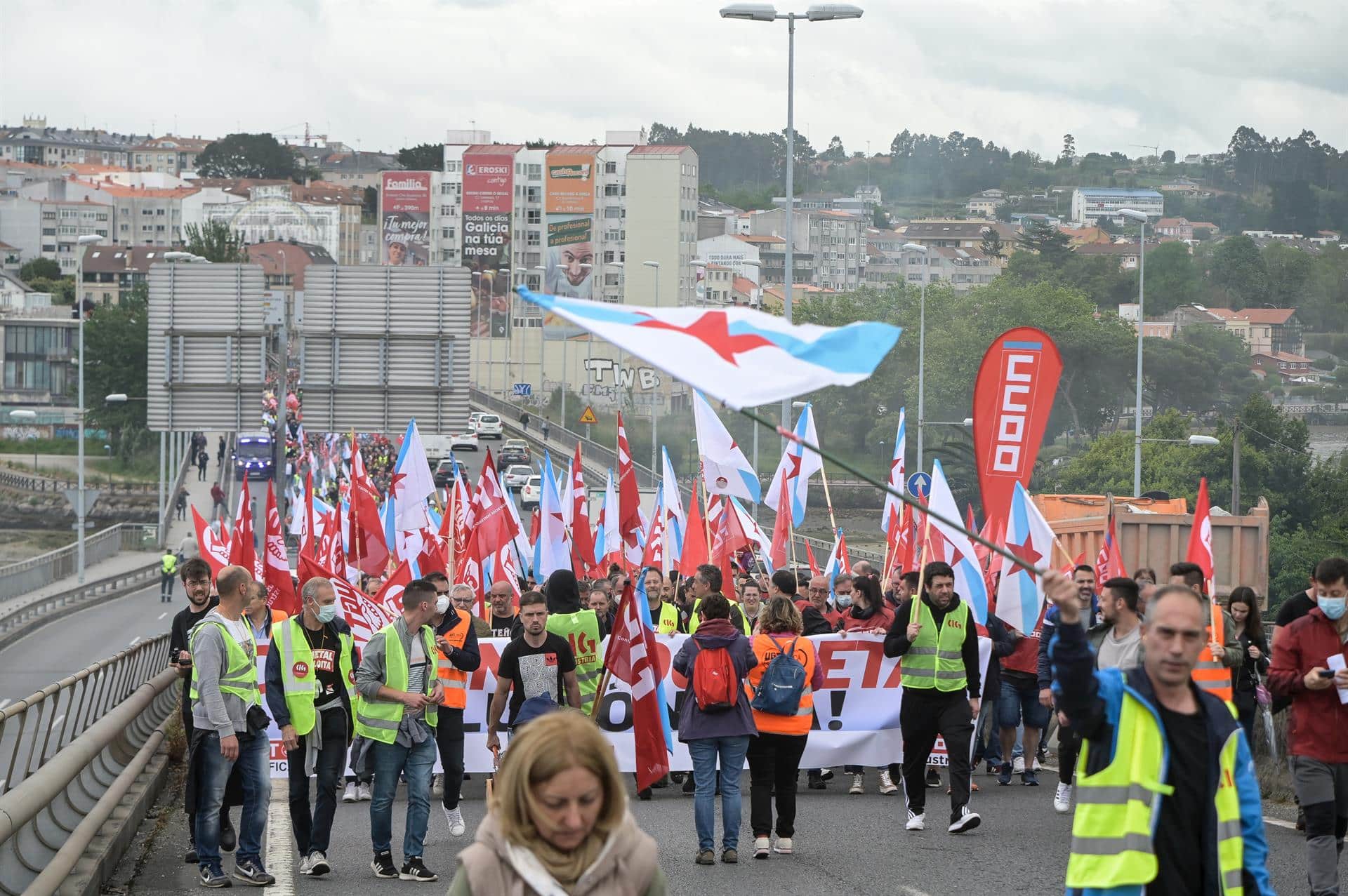 Movilización en la tercera jornada de huelga del sector siderometal en la provincia de A Coruña | M. DYLAN / EP