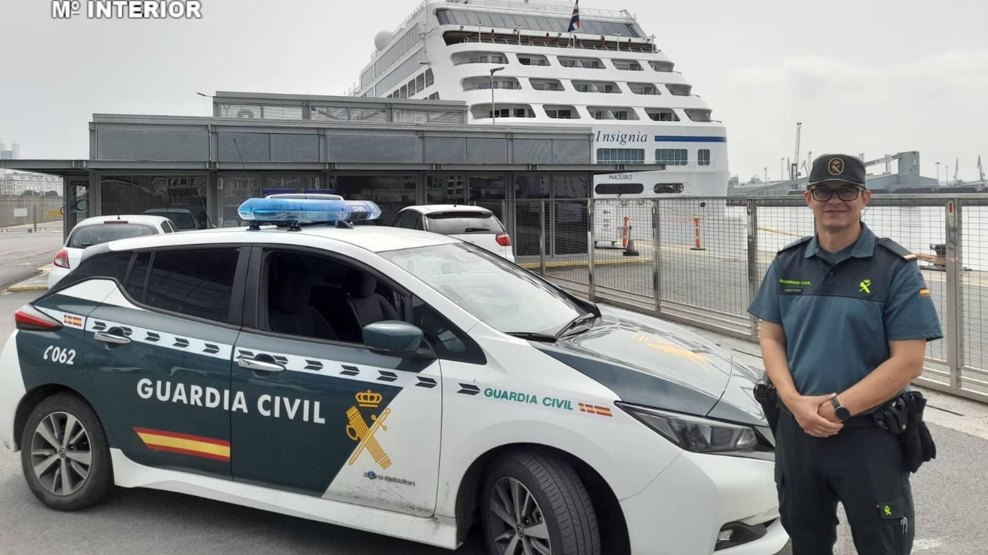 Hugo, el Guardia Civil que auxilió a un hombre en la lonja de A Coruña | GUARDIA CIVIL