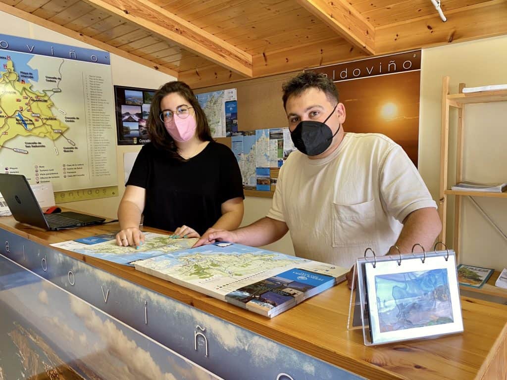 Técnicos de la oficina de Valdoviño