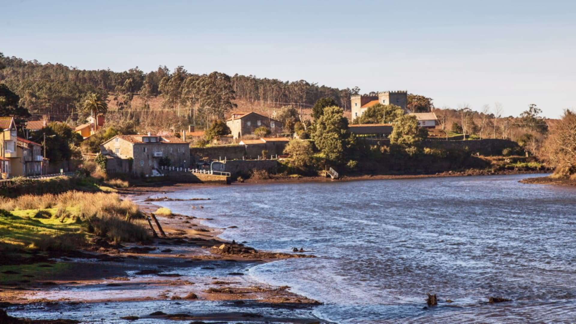 Una panorámica de Punta Cereixo, en Vimianzo | TURISMO DE GALICIA