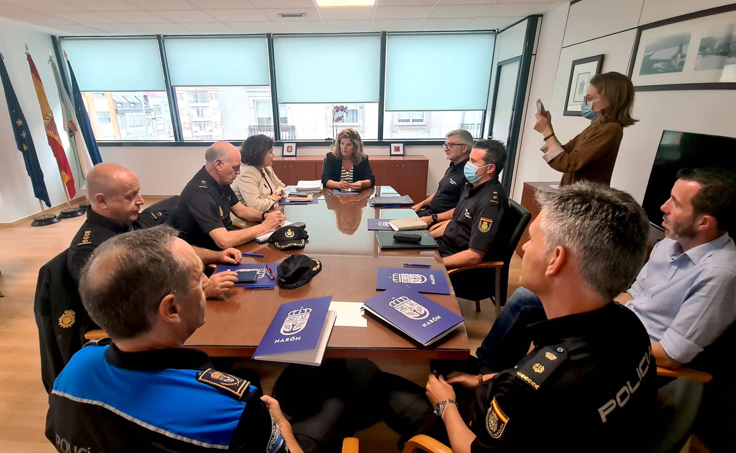 Marián Ferreiro ofreció la máxima colaboración del Ayuntamiento para resolver esta y otras actuaciones relacionadas con la seguridad ciudadana