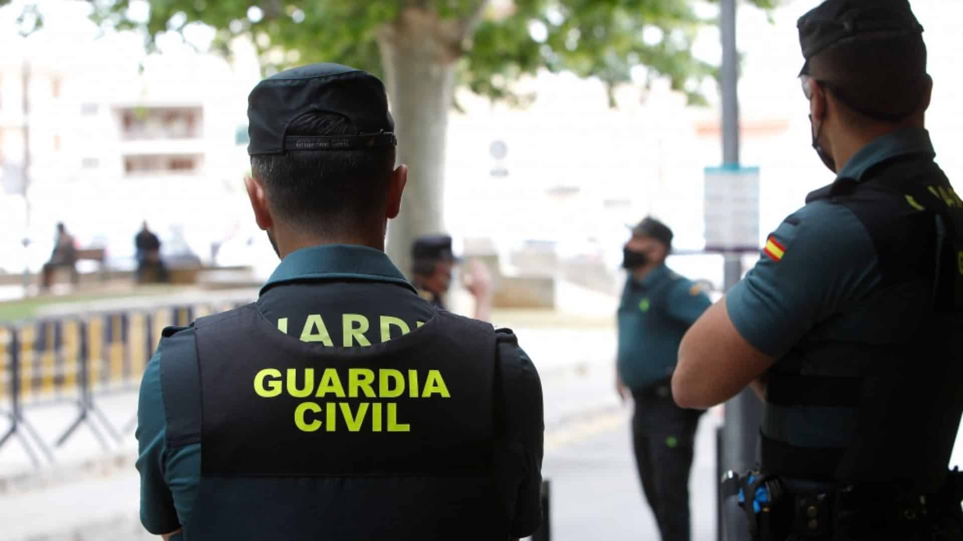 Imagen de archivo de agentes de la Guardia Civil | EP