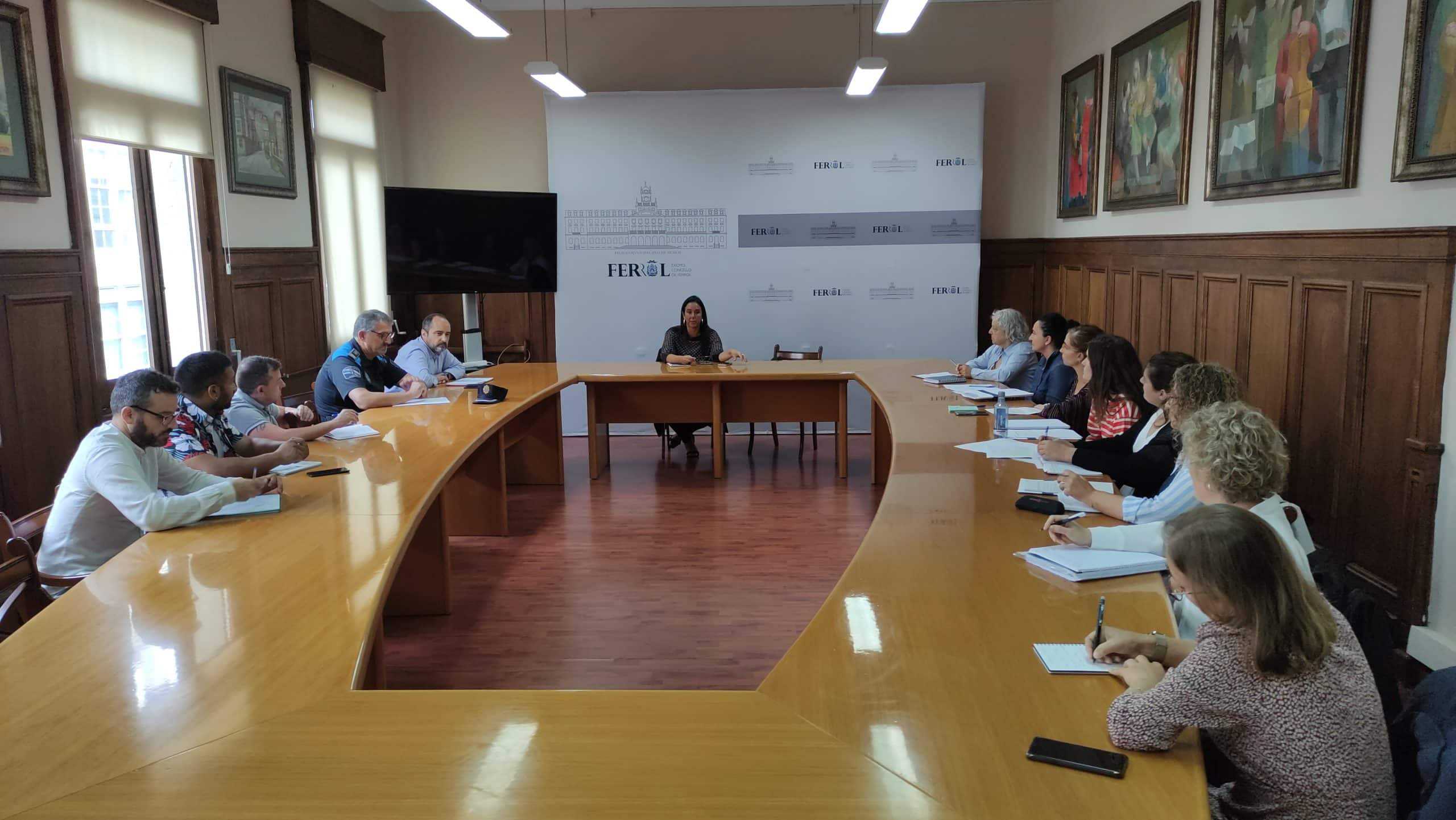 Reunión de trabajo de agentes sociales de Recimil y San Pablo con el equipo de gobierno de Ferrol