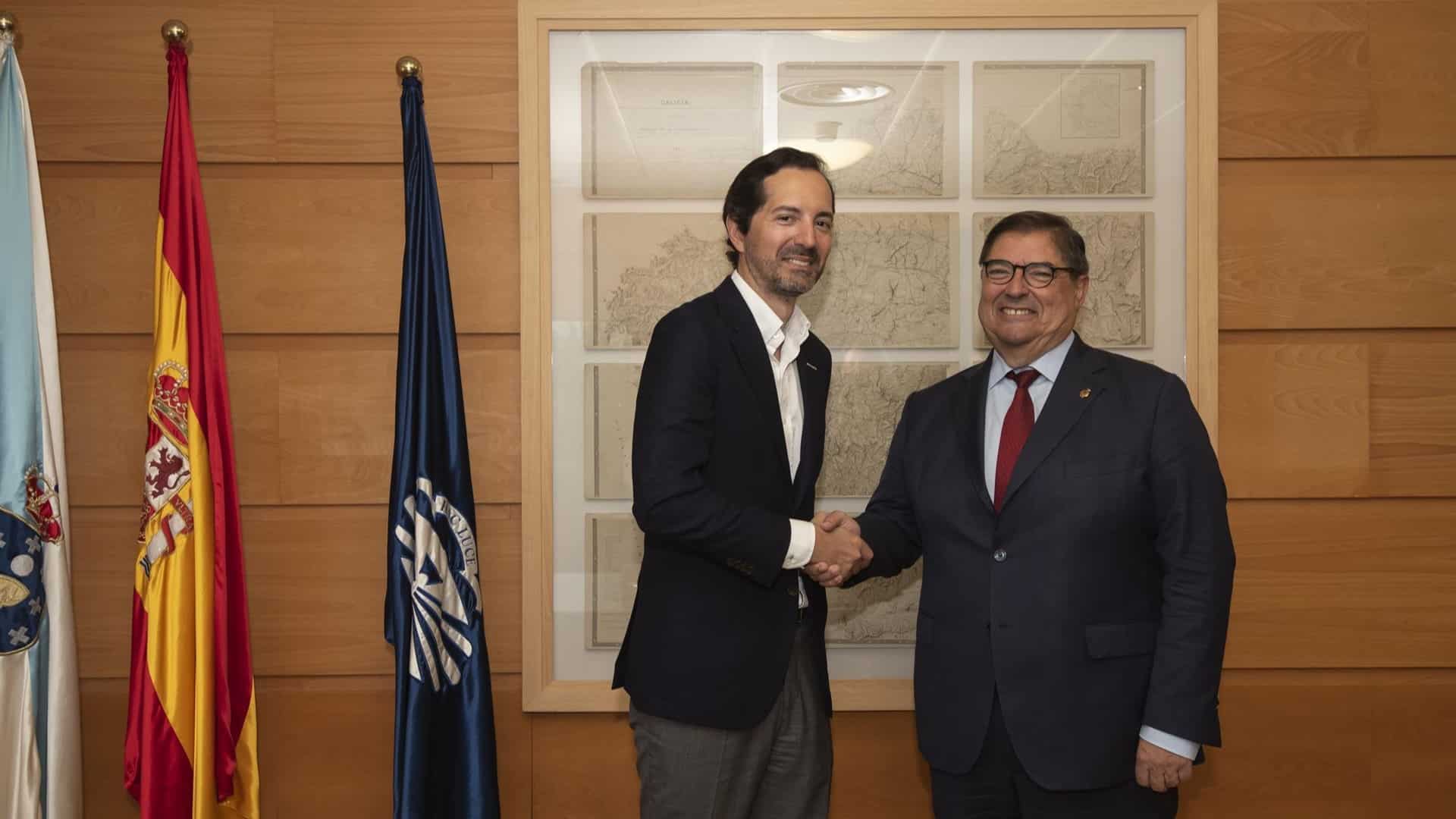 El CEO de Greenalia, Manuel García y el rector de la Universidade da Coruña , Julio Abalde | GREENALIA