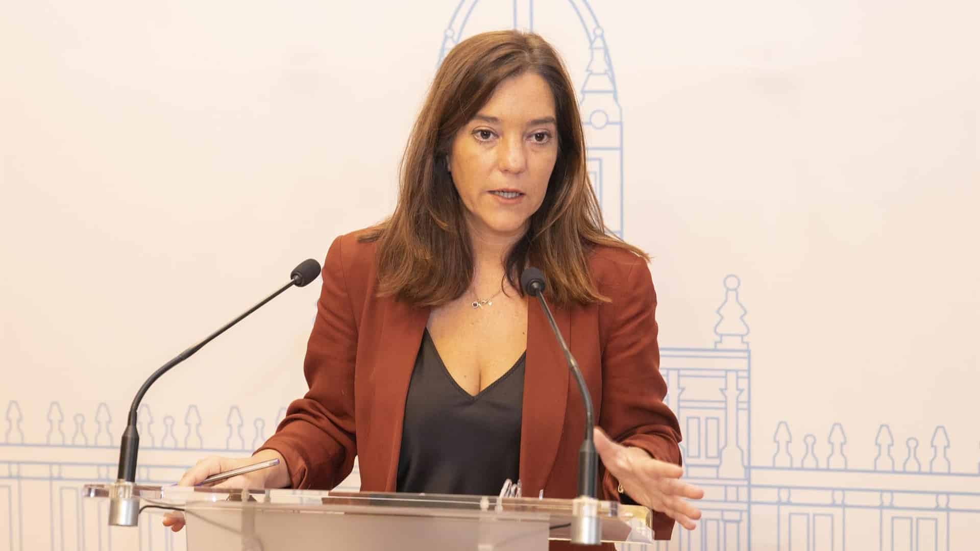 La alcaldesa de A Coruña, Inés Rey, en una rueda de prensa | CONCELLO DA CORUÑA