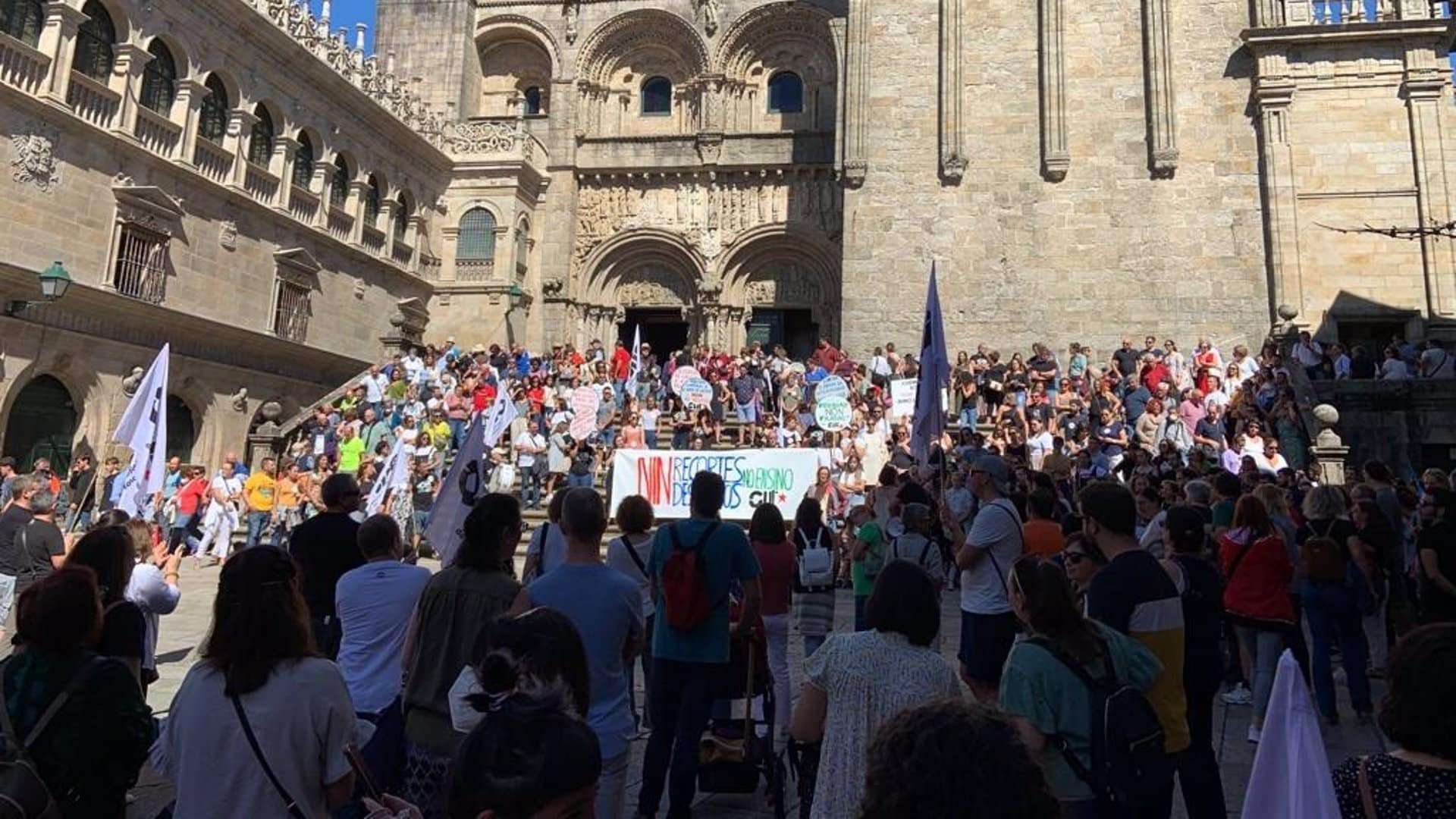 La manifestación en Santiago contra los recortes en educación | CUT