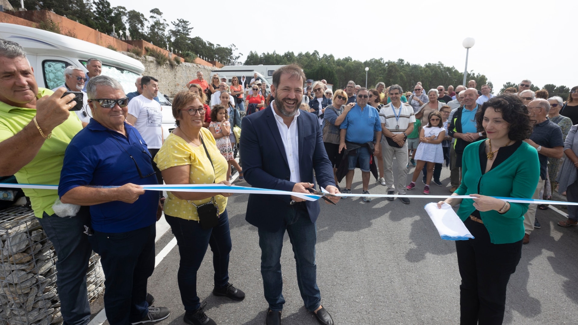 La inauguración del área de servicio de autocaravanas en Corme | CONCELLO DE PONTECESO