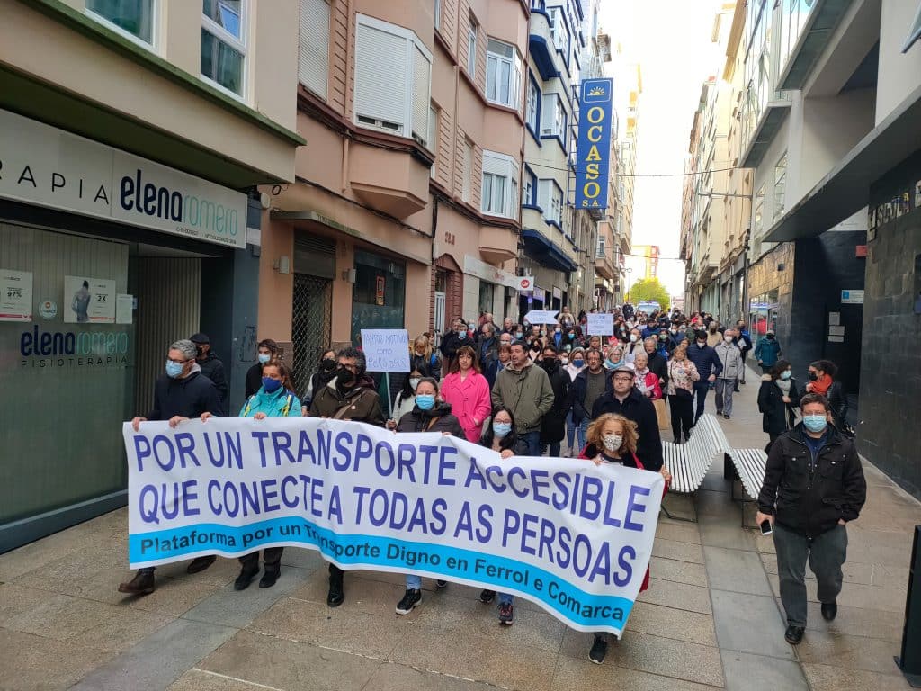 Imagen de archivo de una protesta de la Plataforma por un Transporte Público Digno de Ferrol e Comarca.