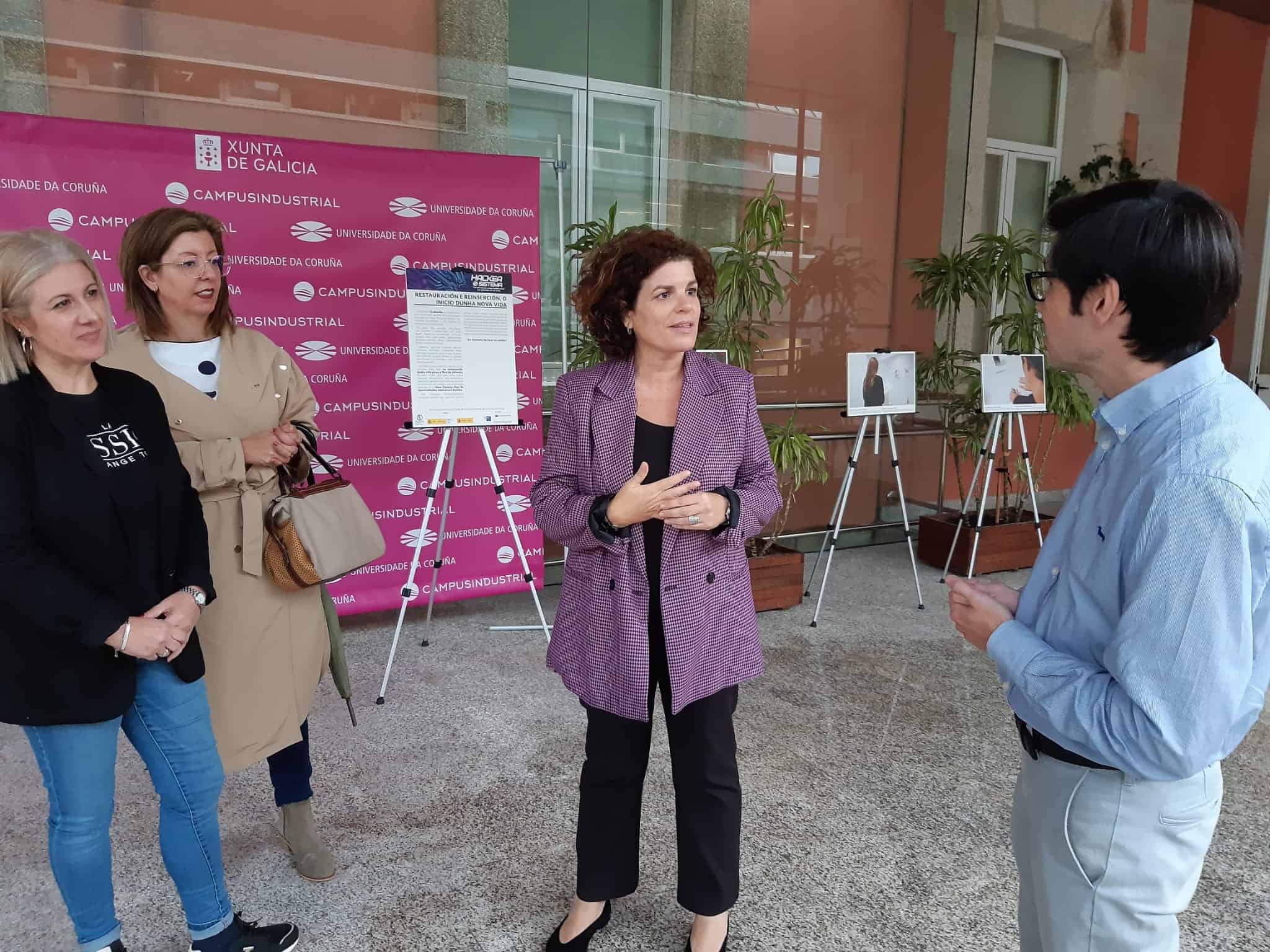 María Rivas durante su encuentro con responsables de la ONG Fiet Gratia