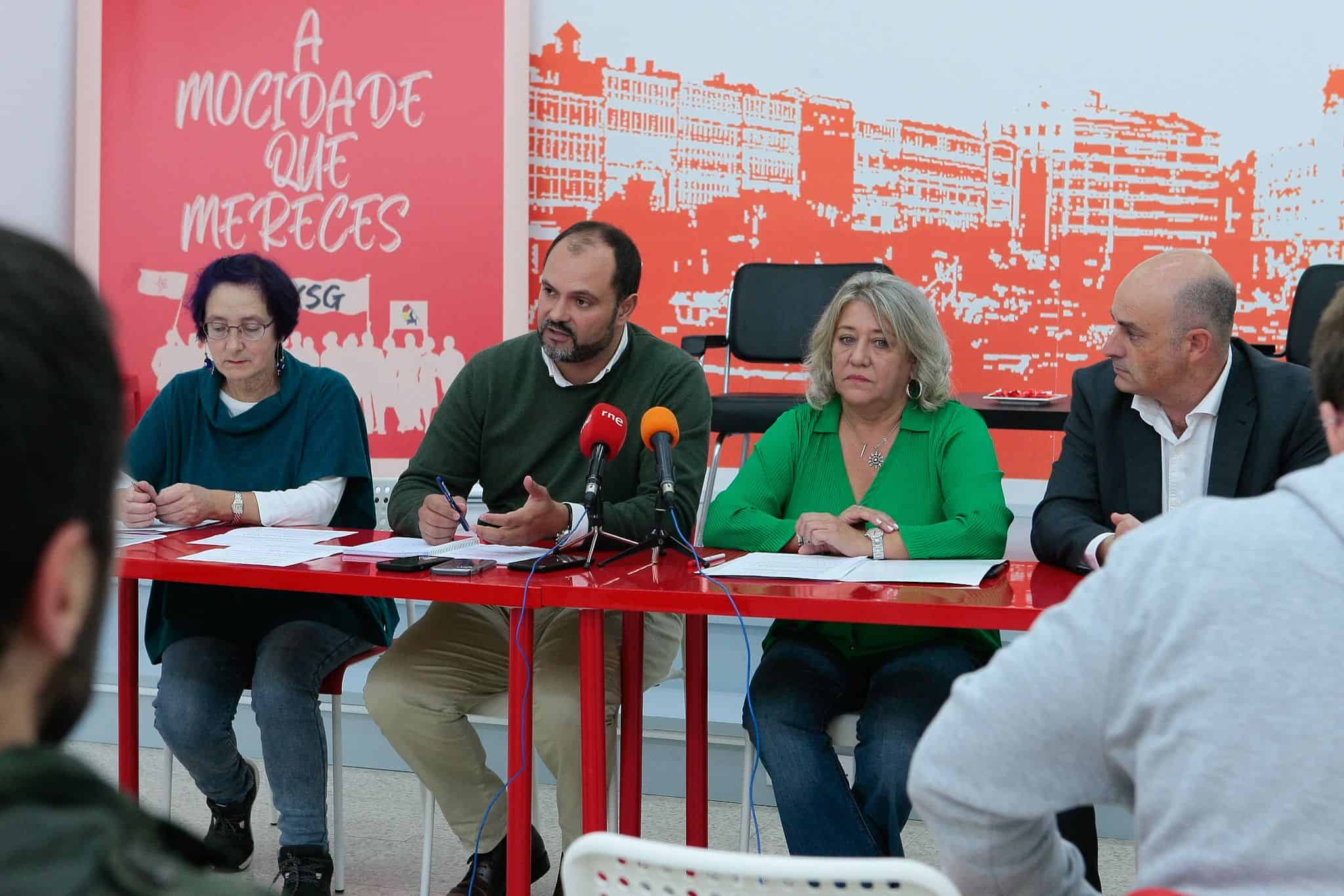Bernardo Fernández, Natividad González Laso y Montse García Chavarría desgranaron el impacto de las cuentas públicas en la provincia