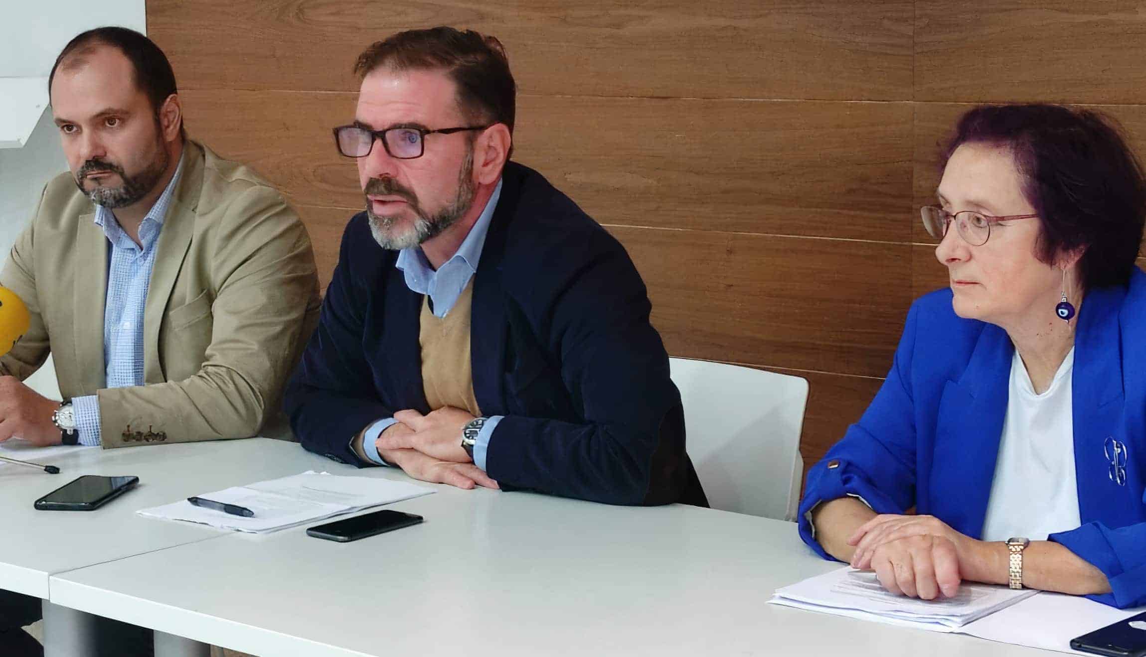 Bernardo Fernández, Ángel Mato y Navididad González-Laso