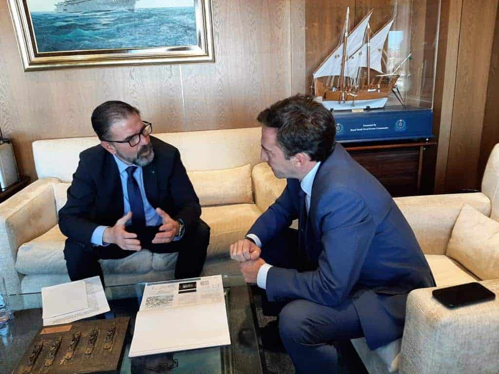 Archivo - El alcalde de Ferrol durante una reunión con el presidente de Navantia