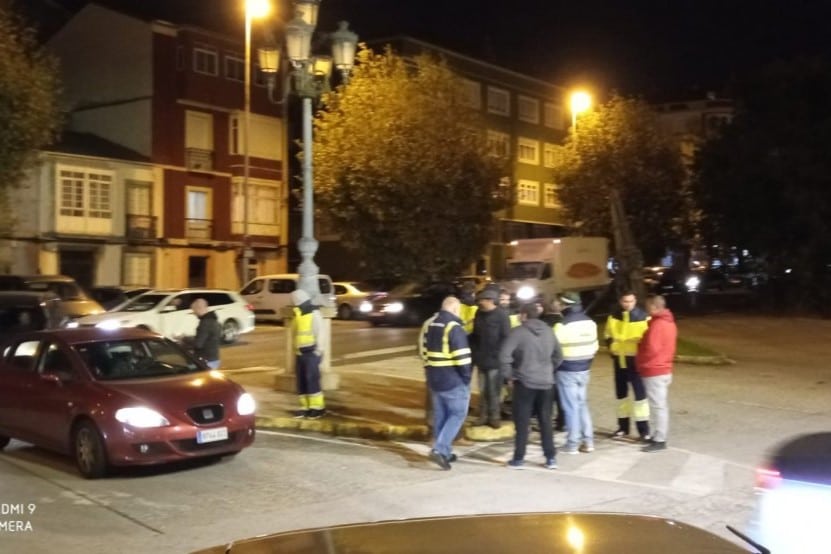 Trabajadores a las puertas del astillero esta mañana | CIG