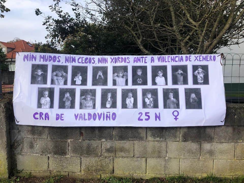 Archivo - Actividad escolar por el 25N