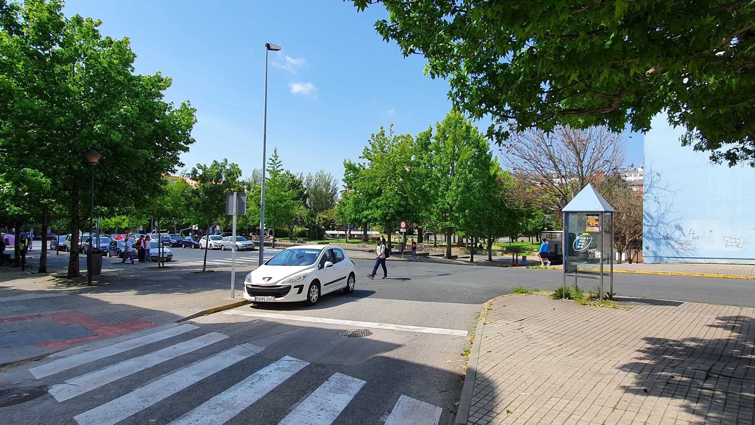 Paso de peatones en Porta Nova